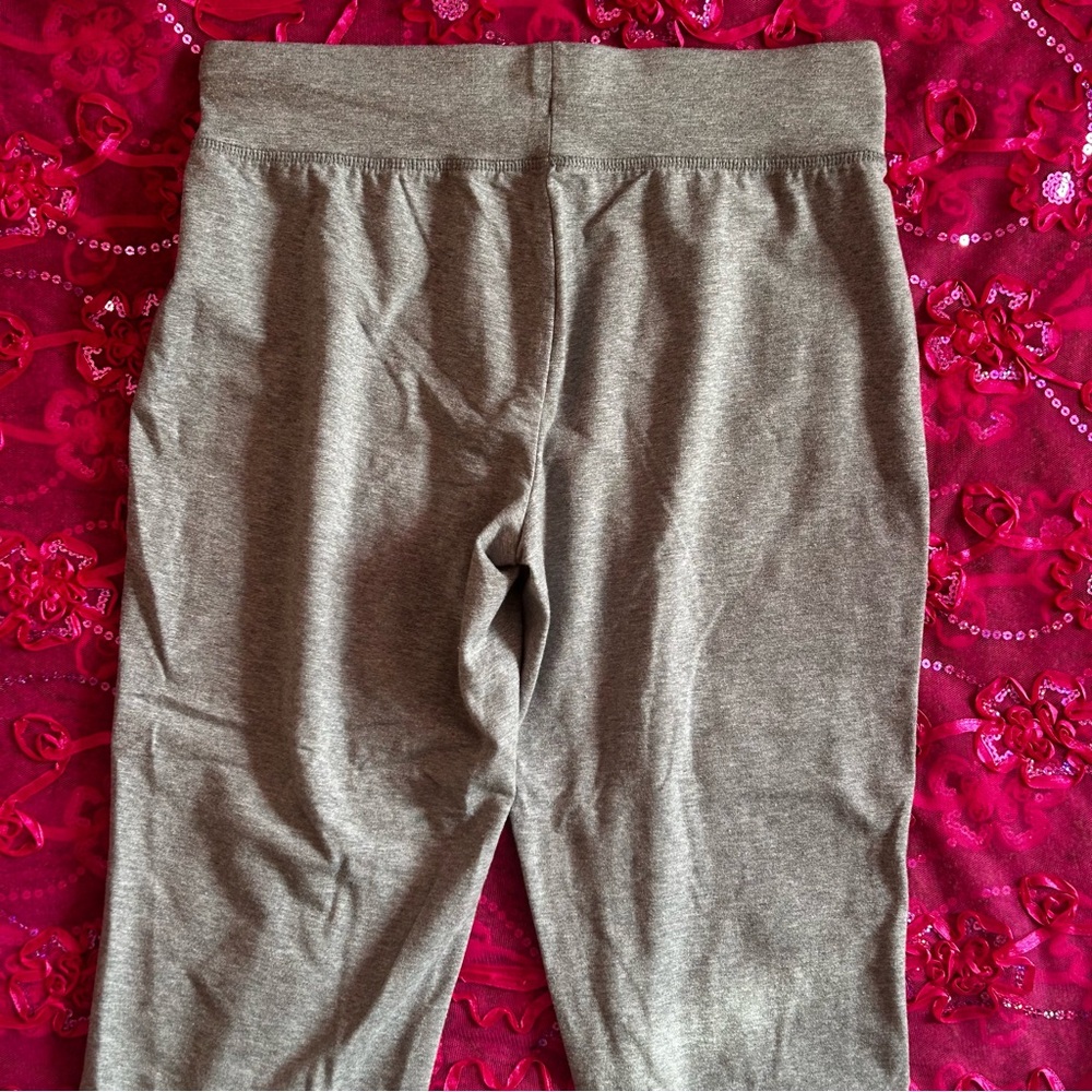 light gray athletic works capri workout pants - Picture 5 of 6